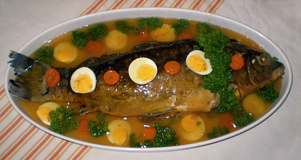 gefilte fish whole